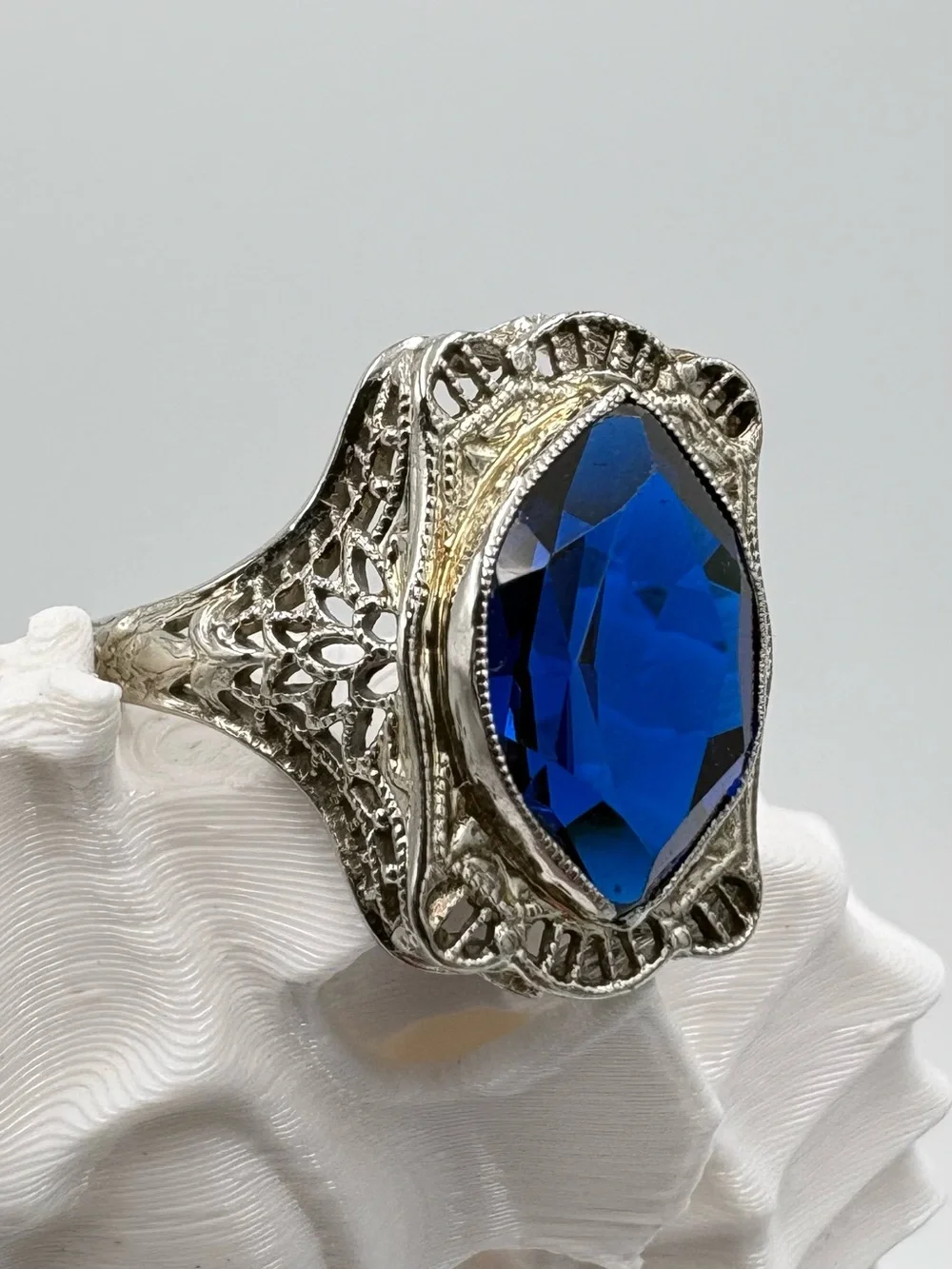1920’s Art Deco 14K Gold Genuine Sapphire Gemstone Posey Engagement Ring Sz 5.5